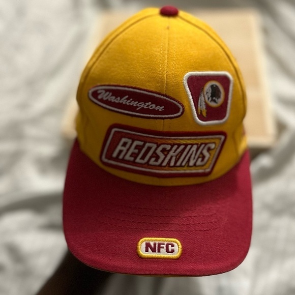 Vintage Pro Line Puma Snapback Hat Washington Redskins NFL - Picture 1 of 8